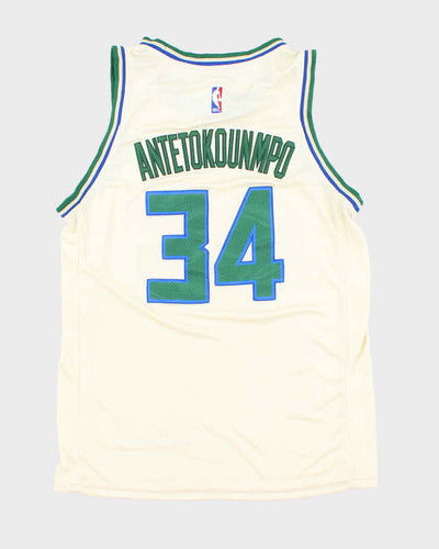 Nike Milwaukee Bucks NBA Basketball Jersey - M