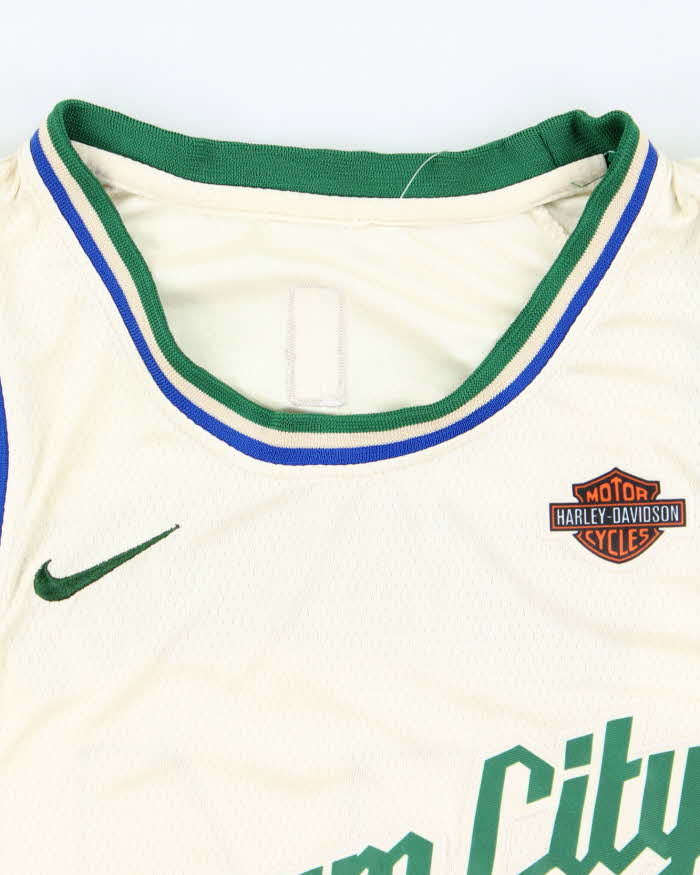 Nike Milwaukee Bucks NBA Basketball Jersey - M
