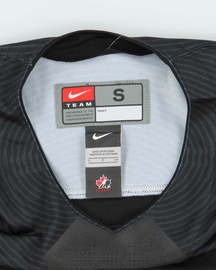 Vintage 2000's Nike Canadian International Hockey Shirt - S