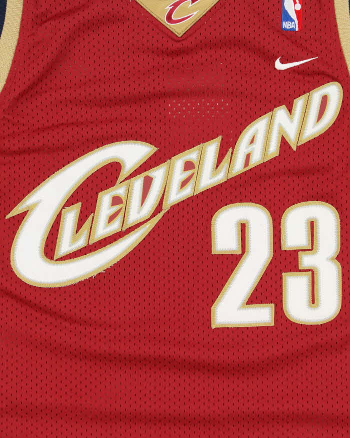 Vintage 00s Nike Cleveland Cavaliers Lebron James 23 NBA Basketball Jersey - M