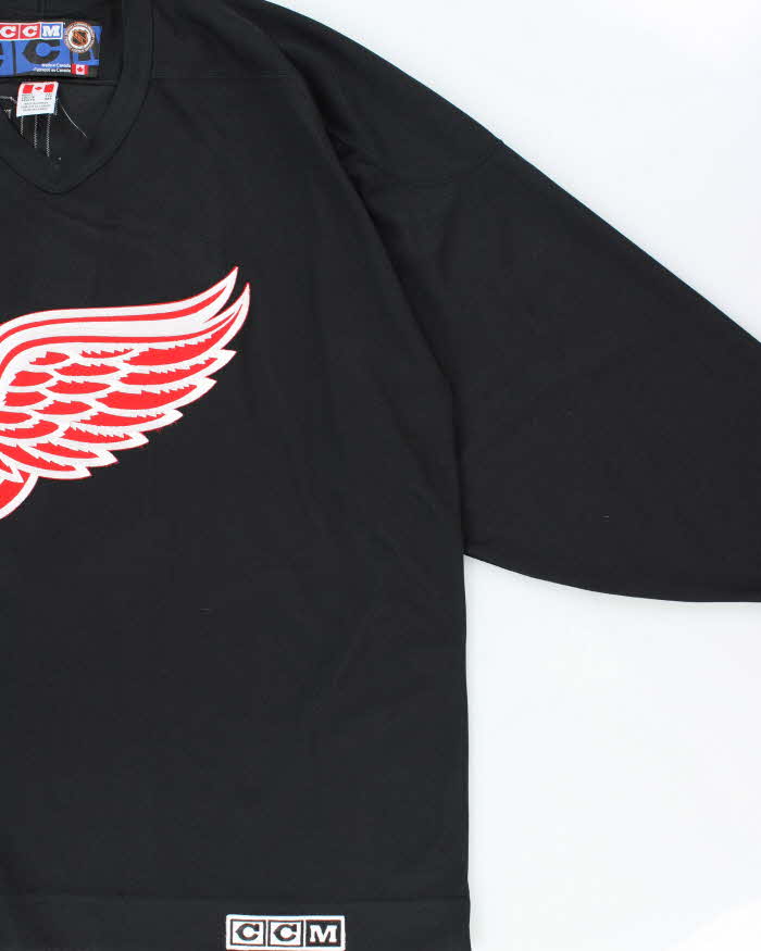 Vintage Y2K 00s CCM Detroit Red Wings 'The Joker' Center Ice NHL Air Knit Fan Jersey - XXL