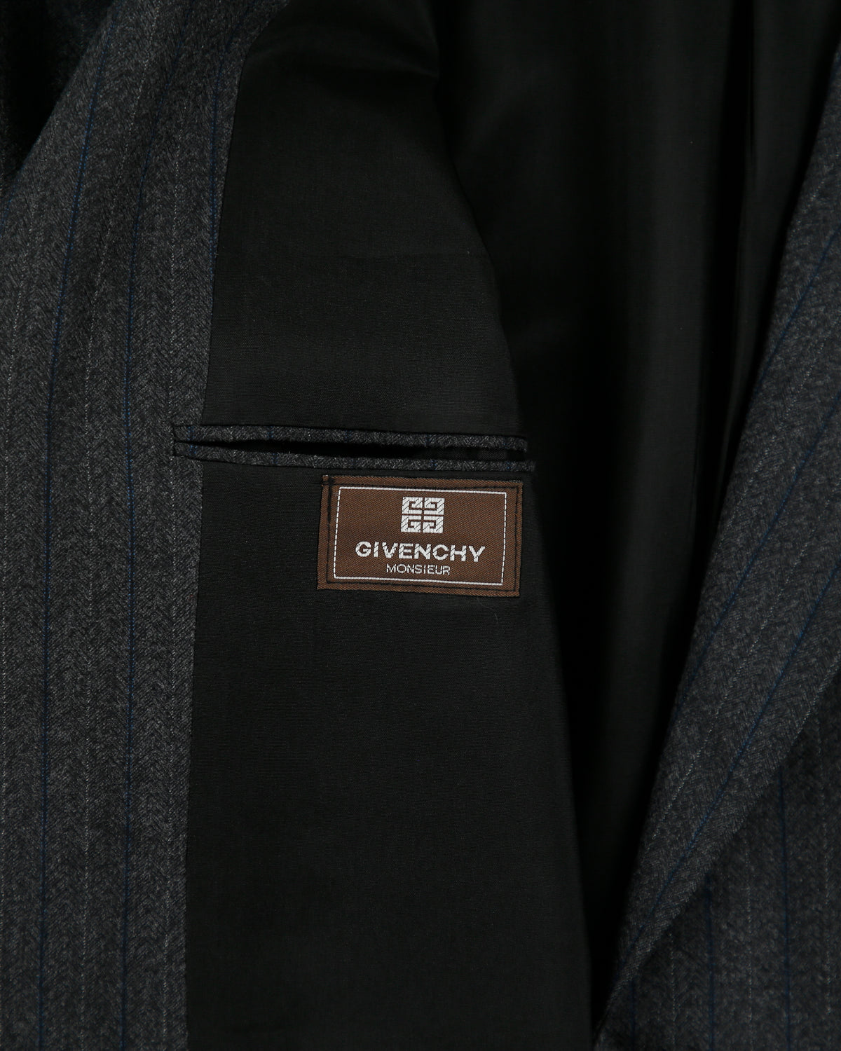 Vintage 1980s Givenchy Monsieur Pinstripe Wool Union Made In Canada Double Pleated Relaxed Straight Leg Two-Piece Suit - M / W34 L30