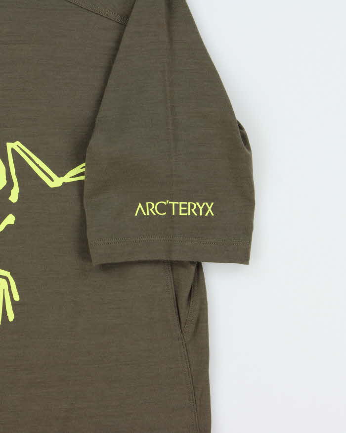 2024 Arc'teryx 'Ionia Logo' Khaki Merino Wool Fairtrade Crewneck Hiking T-Shirt - XS