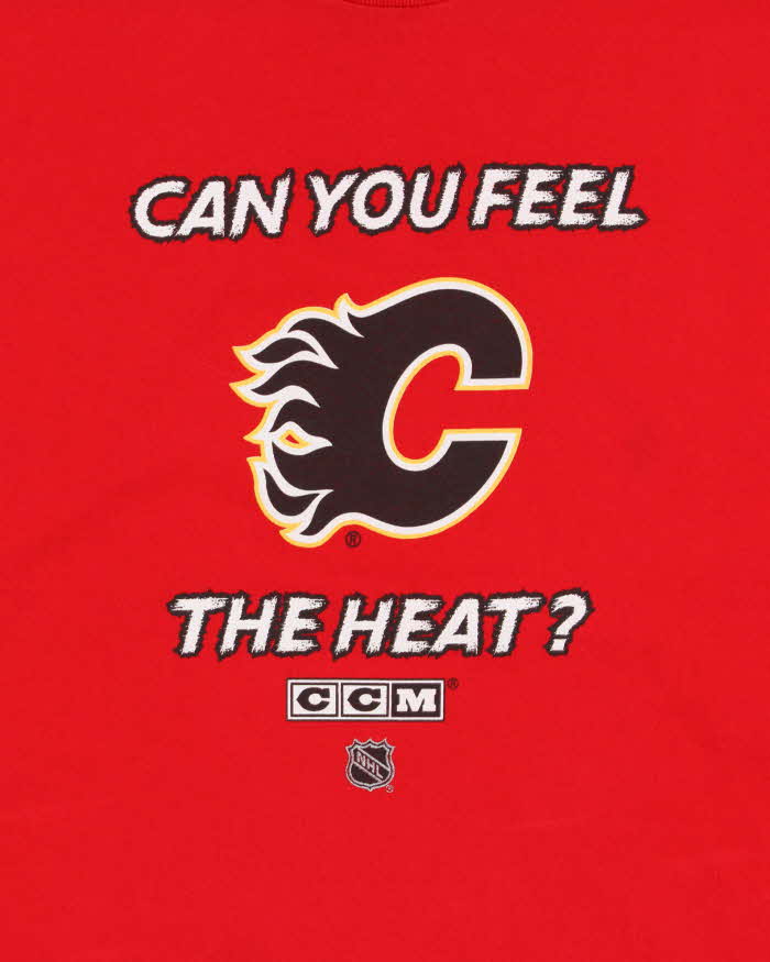 Vintage 1990s Galgary Flames NHL CCM Heavyweight Crewneck T-Shirt - L