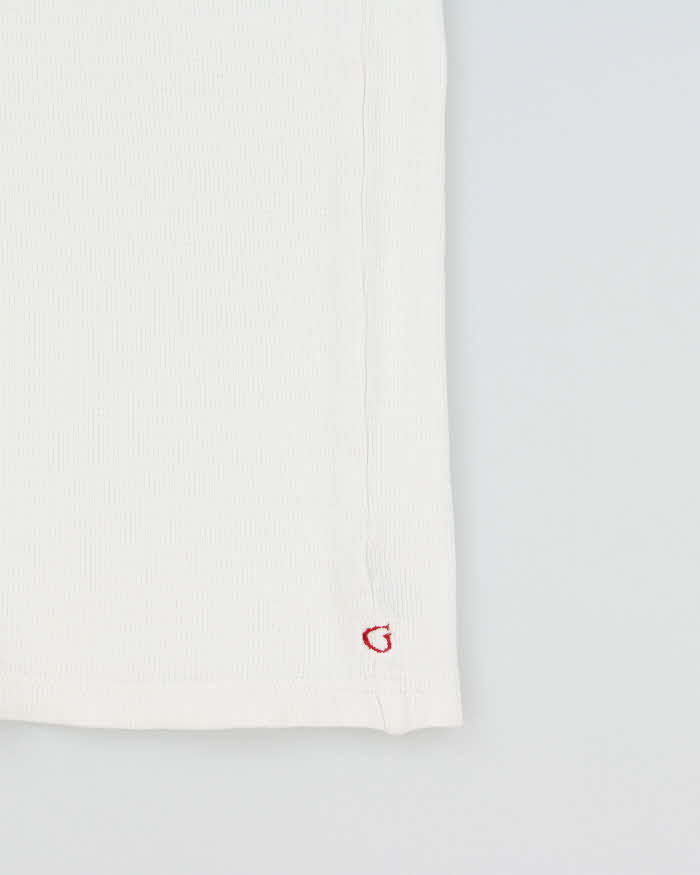 Vintage Y2K 00s Guess Grand Kingdom Short Sleeve Waffle Polo Shirt - L