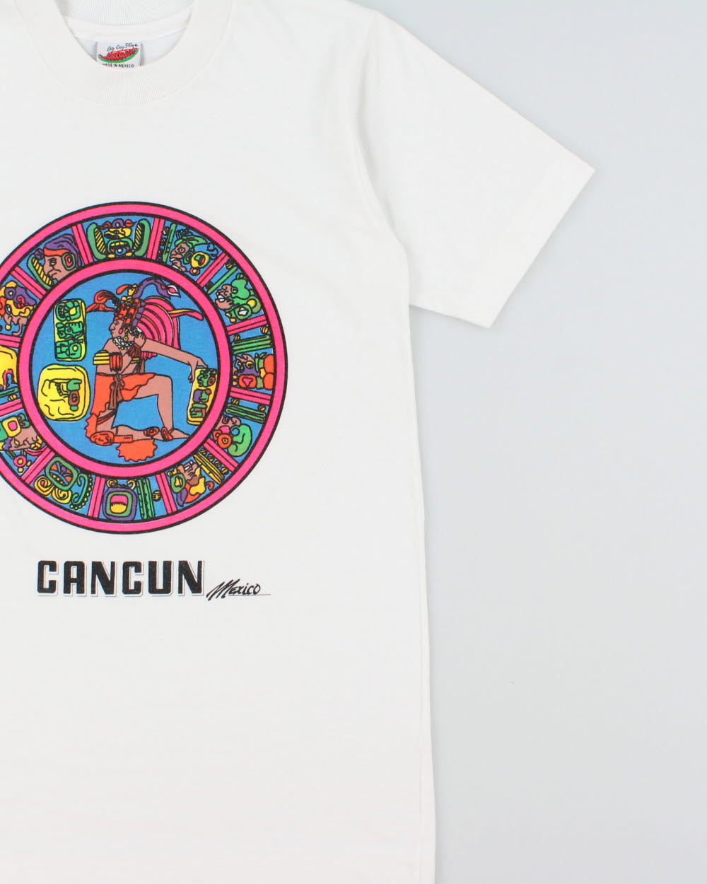 Vintage 1990s Cancun Mexico Mayan Calendar Graphic Single Stitch T-shirt - M