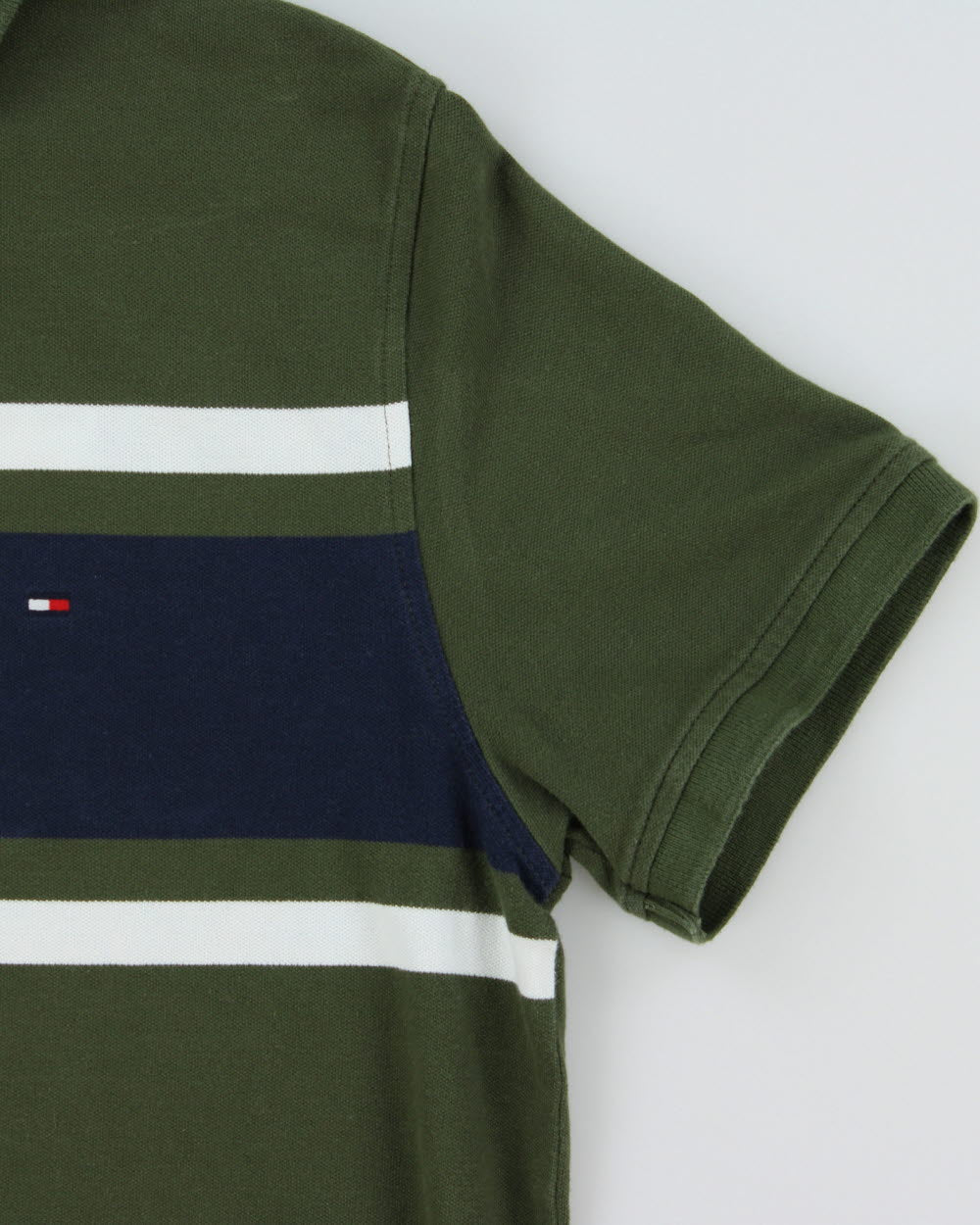 Vintage Tommy Hilfiger Striped Slim Fit Short Sleeve Polo-Shirt - L