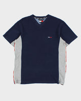 Vintage 2002 Y2K Tommy Jeans Heavyweight Tape V-Neck Waffle T-Shirt - S