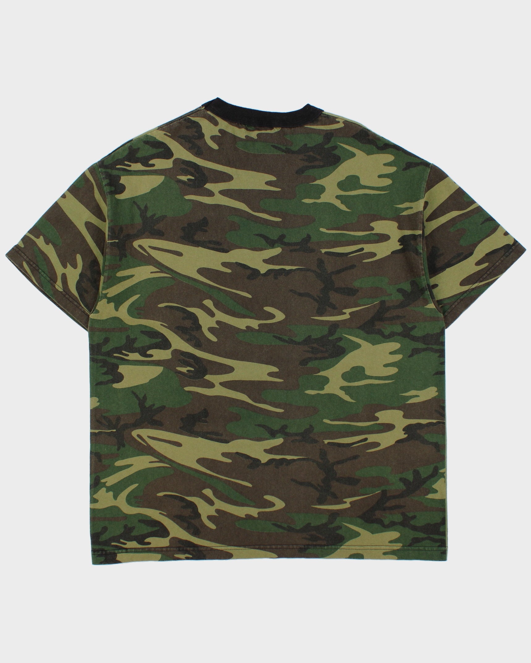 Vintage Y2K 00s Sarcee Fish &amp; Game Assoc. Woodland Camo Heavyweight AAA Crewneck T-Shirt - L