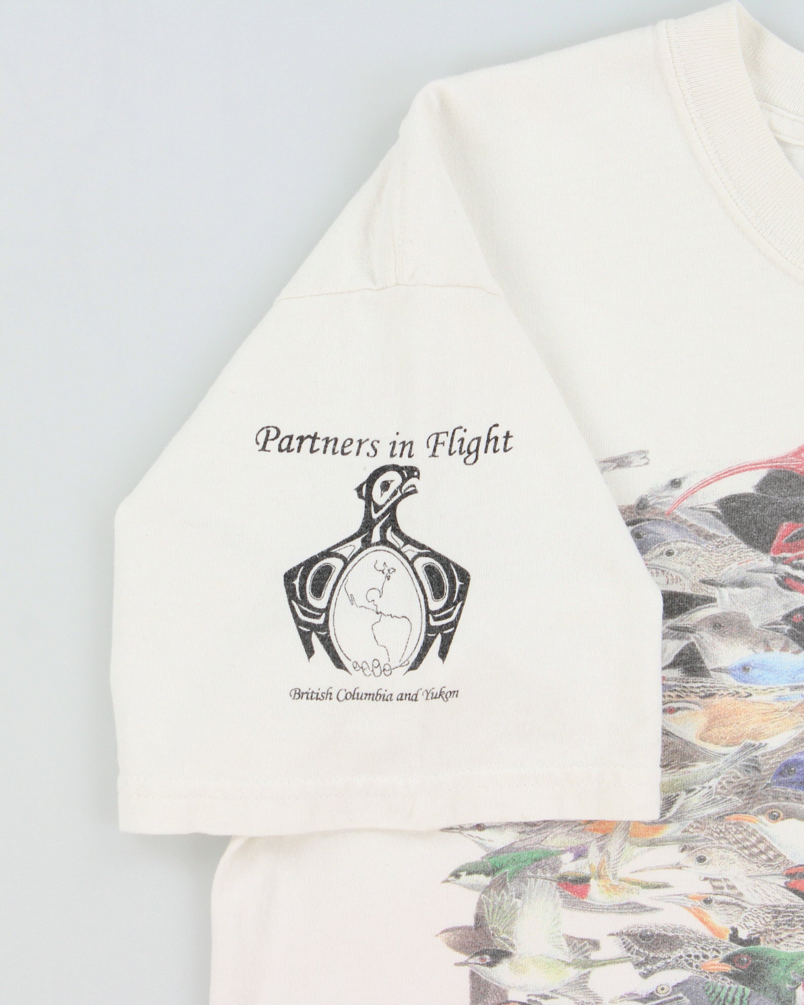 Vintage 1997 Beth Hansen British Columbia Birdlife Heavyweight Gildan Crewneck T-Shirt - M