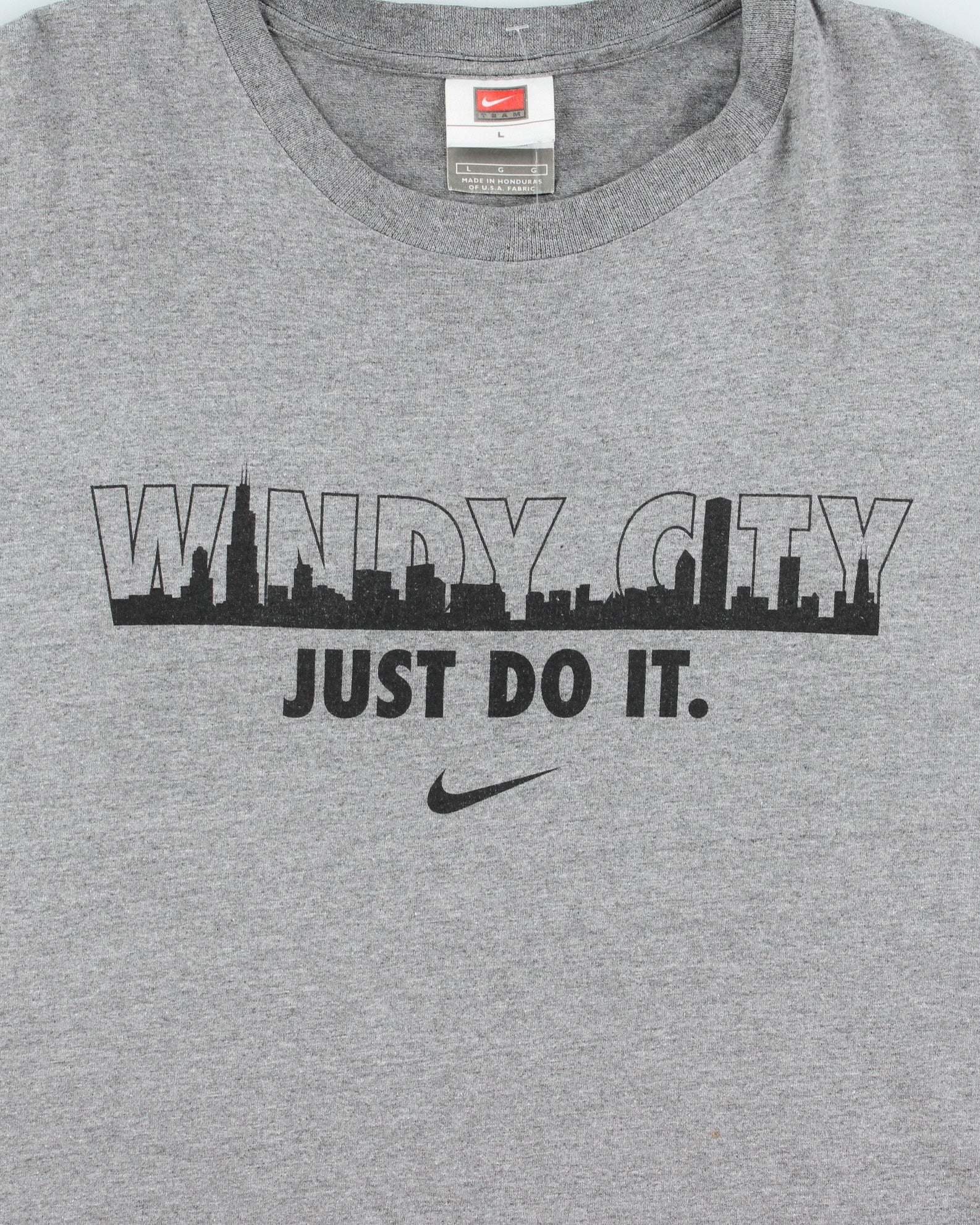Vintage Y2K 00s Nike Team Marl Grey Heavyweight Chicago Crewneck T-Shirt - L