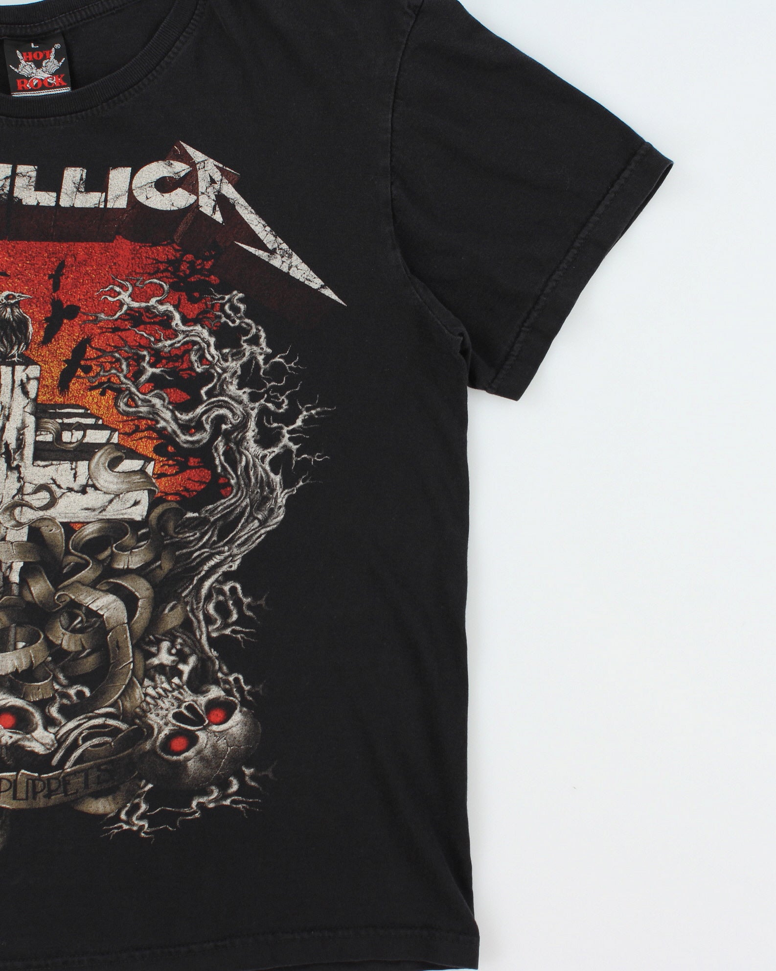Vintage Y2K 2000s Hot Rock Metallica Master Of Puppets Graphic Crewneck T-Shirt - L