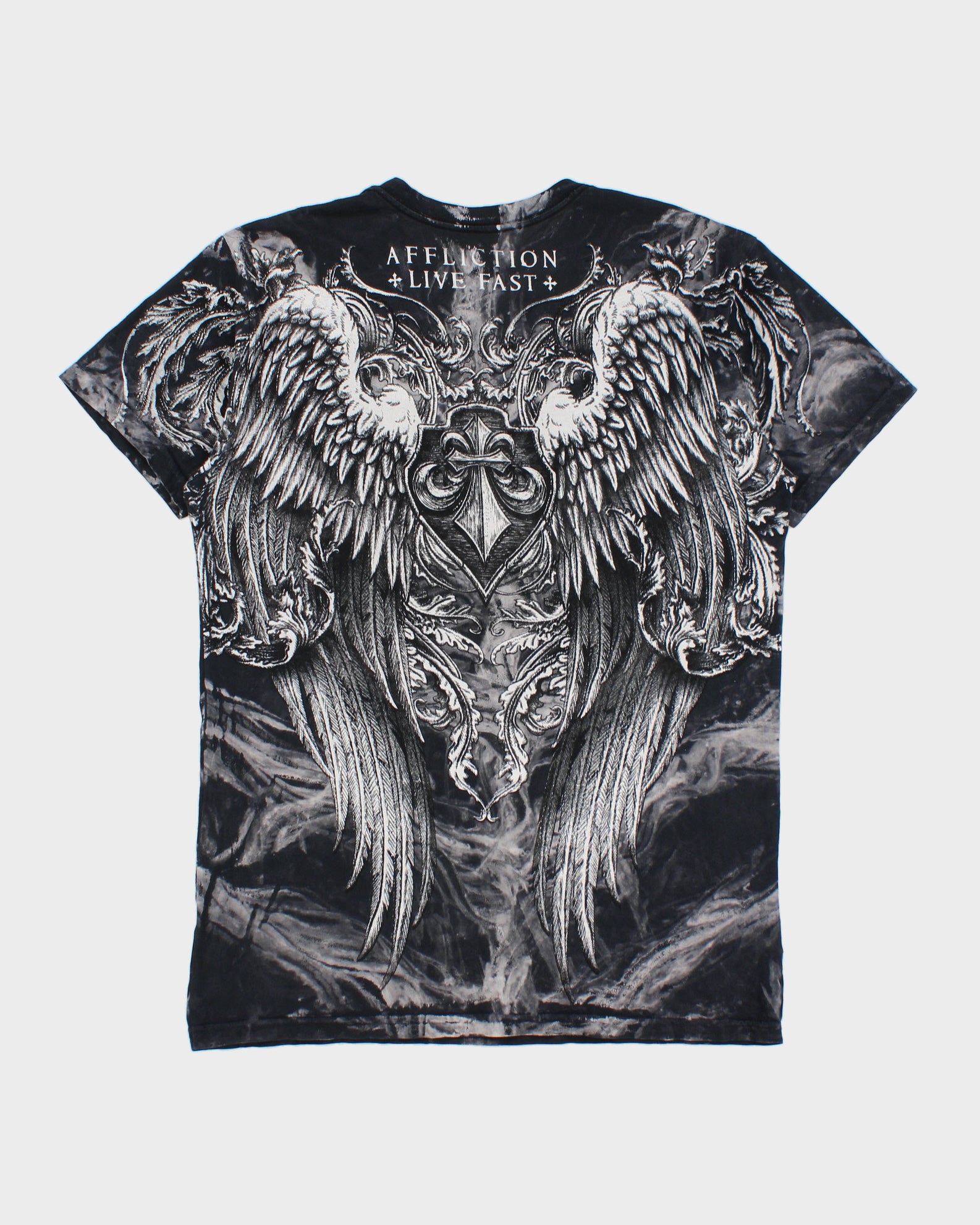 Vintage Y2K 00s Affliction Live Fast Gothic Made In USA V-Neck T-Shirt - M