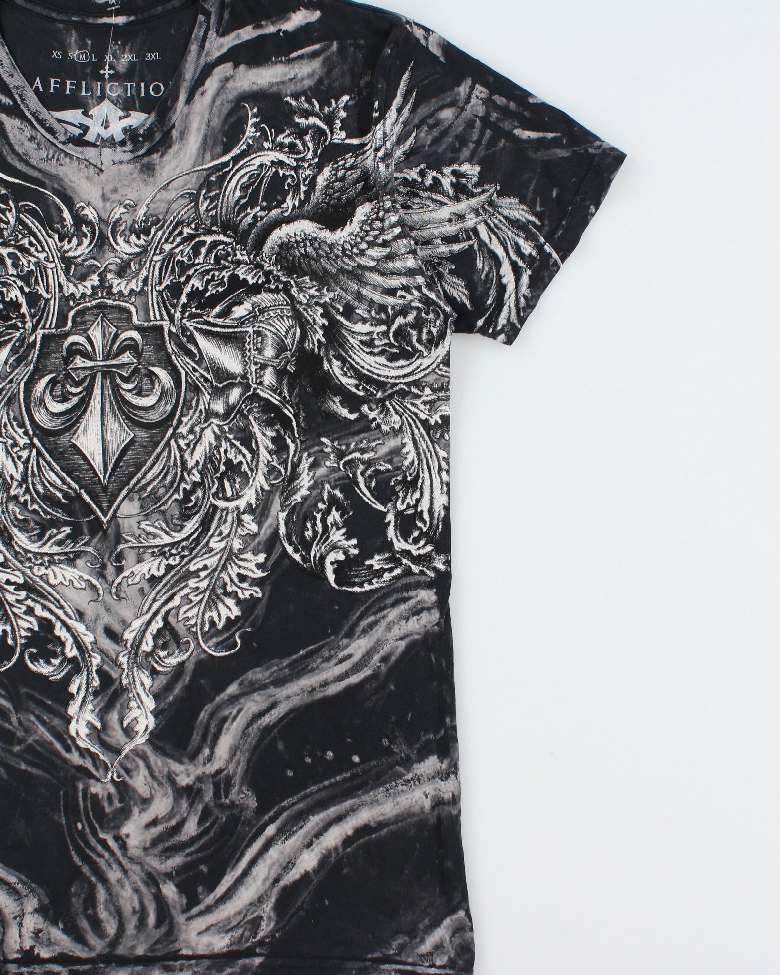 Vintage Y2K 00s Affliction Live Fast Gothic Made In USA V-Neck T-Shirt - M