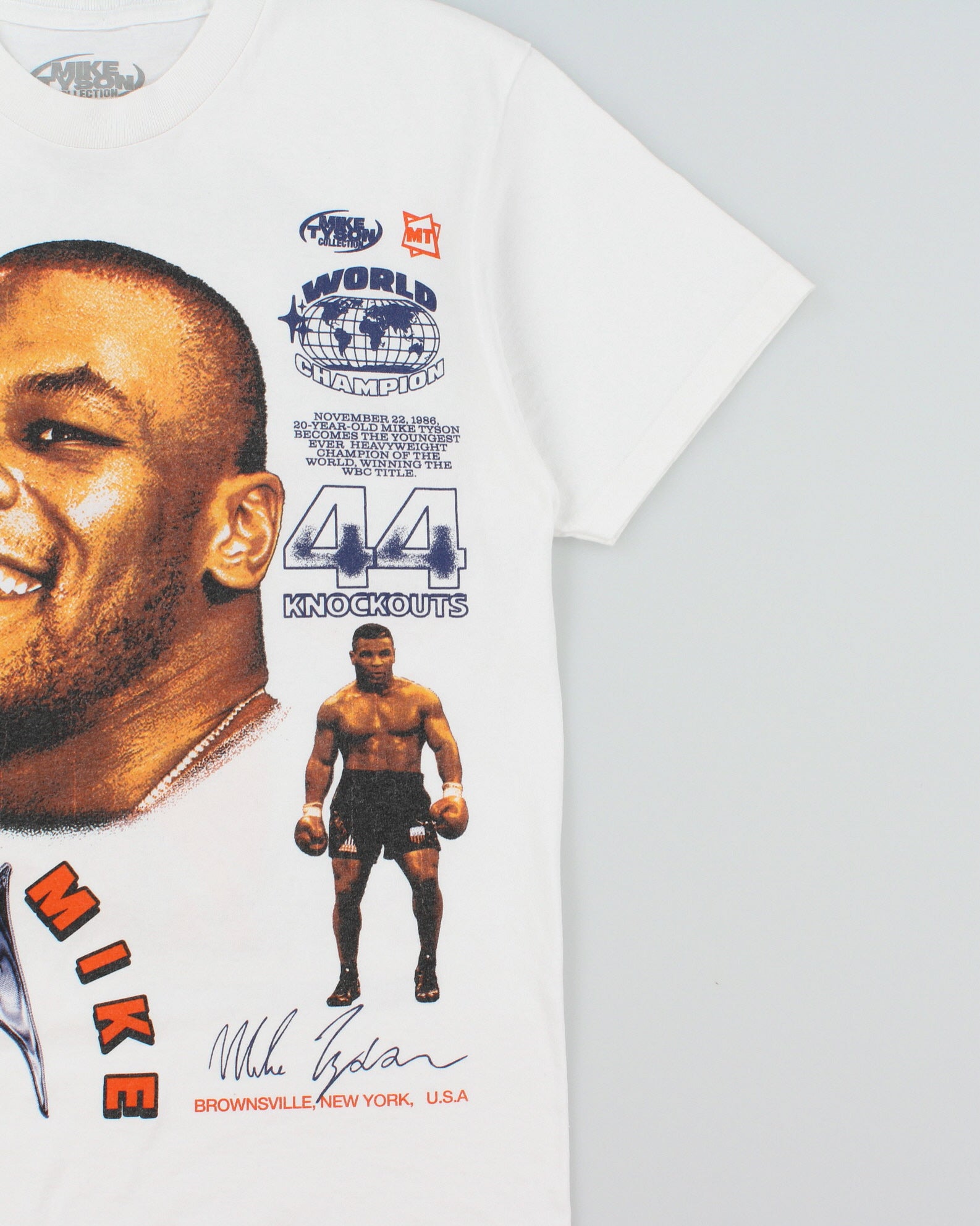 Vintage Mike Tyson Collection World Champ Iron Mike Heavyweight Crewneck T-Shirt - M