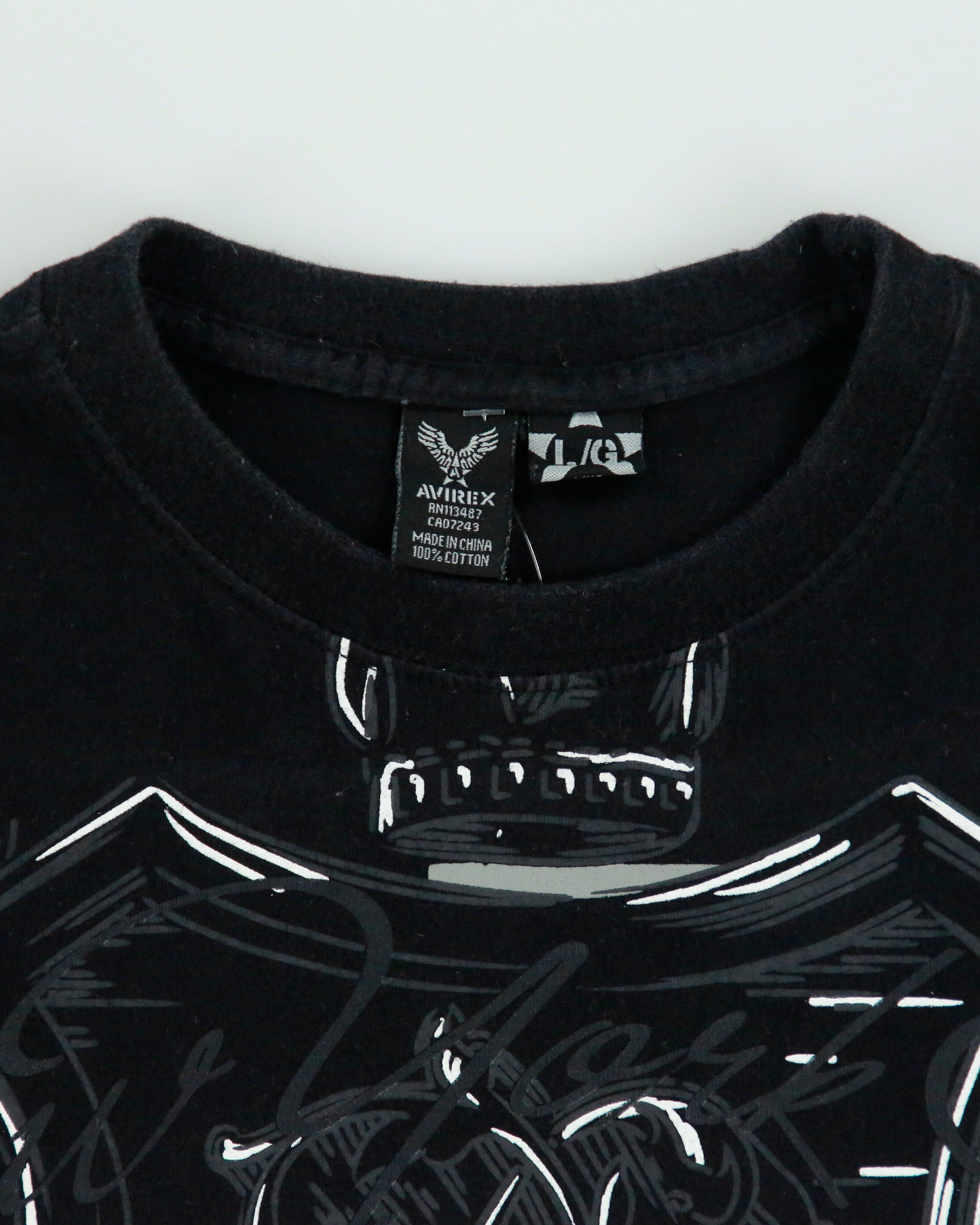 Vintage Y2K 00s Avirex Heavyweight N.Y Crest Crewneck T-Shirt - L