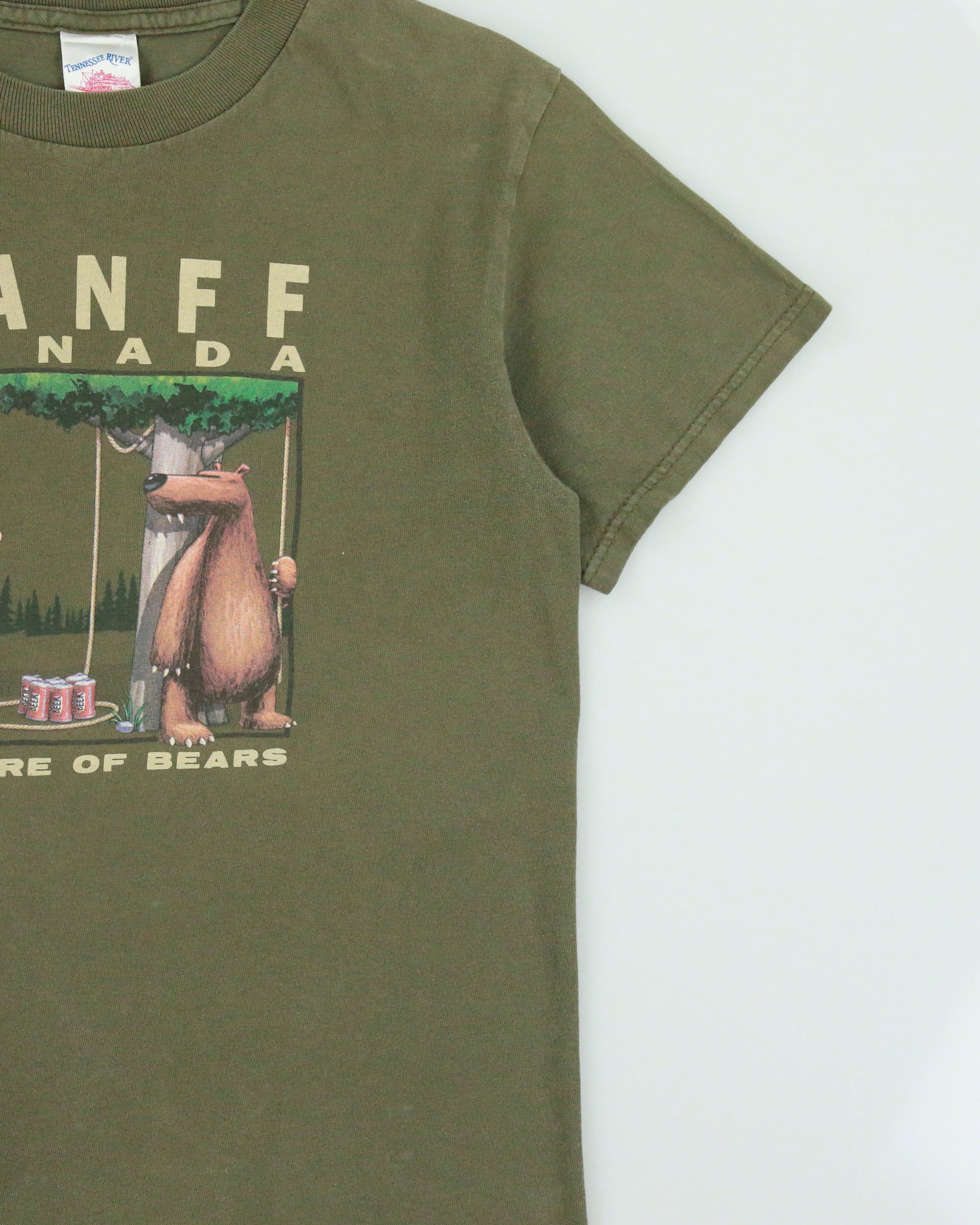 Vintage Y2K 00s Banff Canada Khaki Beware Of Bears Novelty Crewneck T-Shirt - S