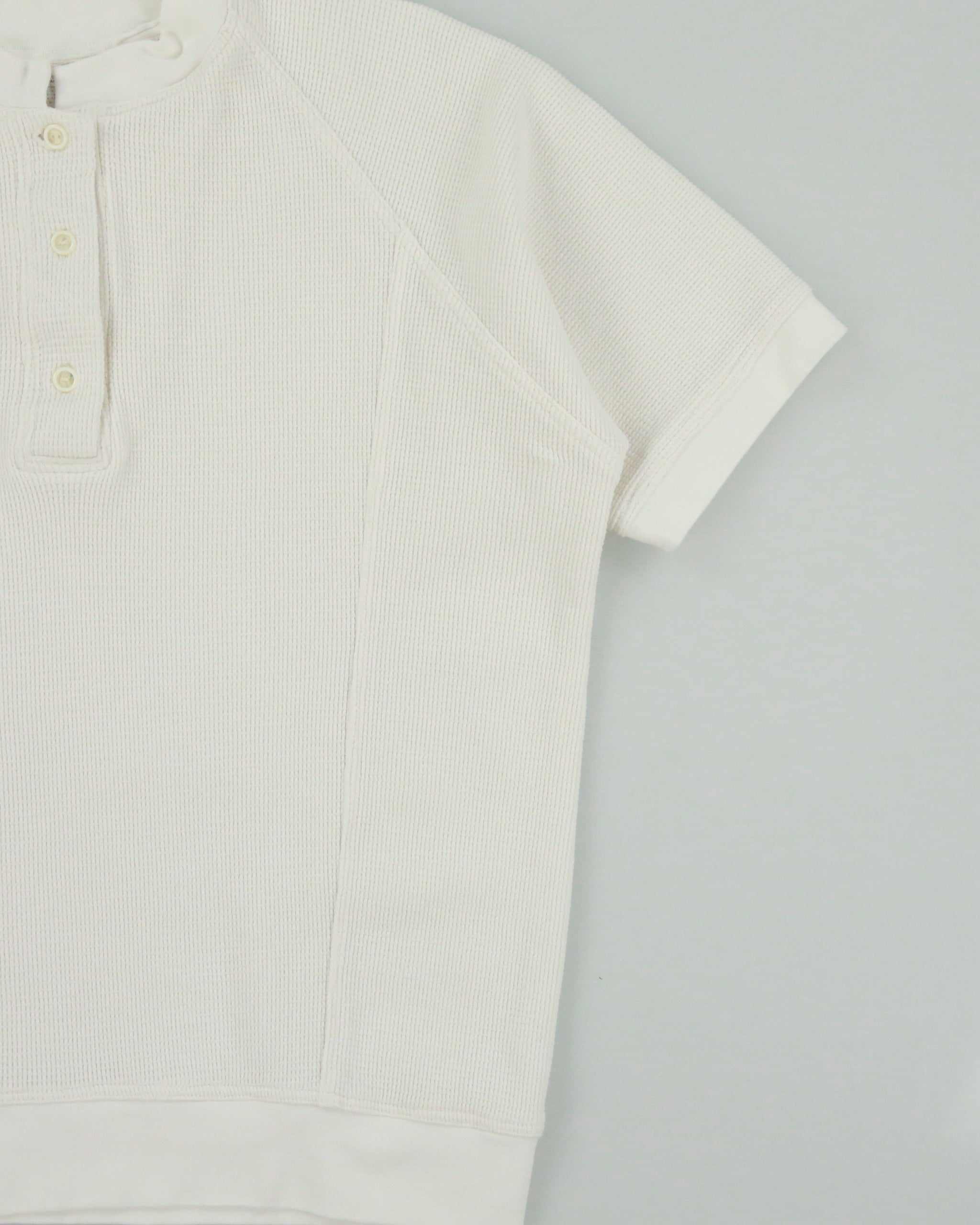 Vintage 1990s Heavyweight Ribbed Made In Canada Boxy Crewneck Henley Waffle T-Shirt - L