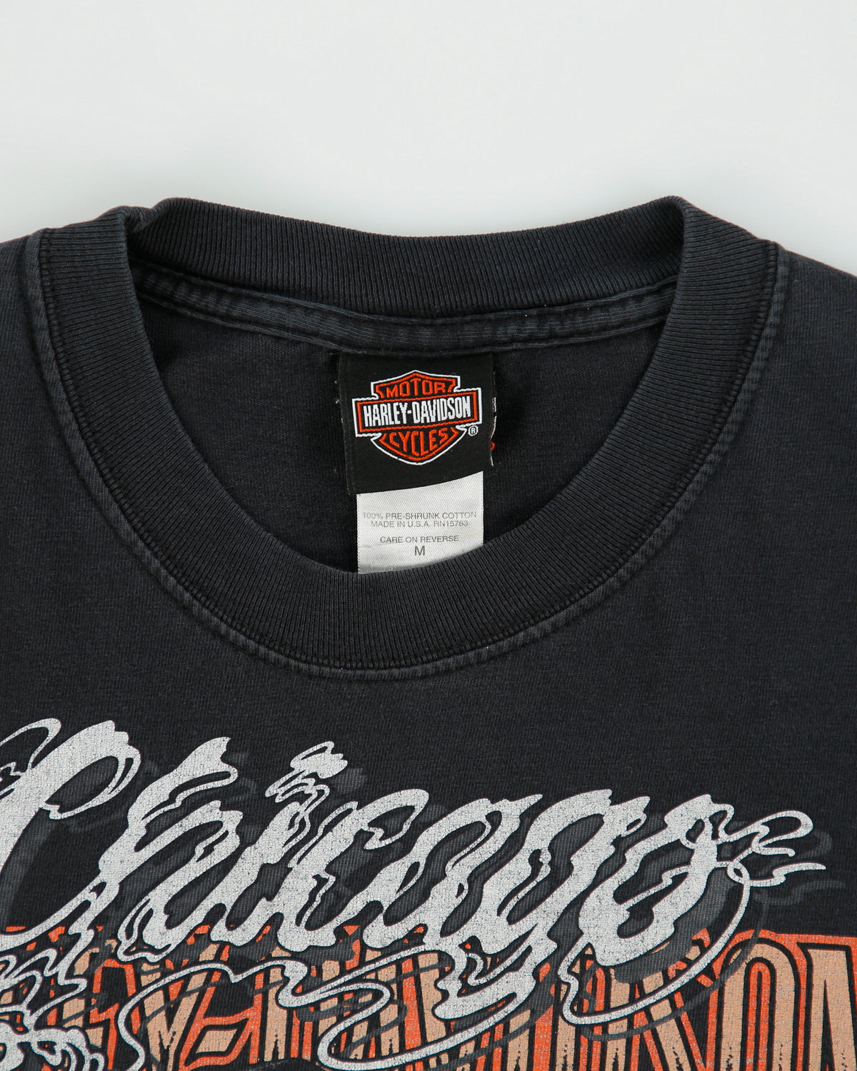 Vintage Y2K 00s Harley Davidson Chicago Heavyweight Hanes Beefy Made In USA Crewneck T-Shirt - M