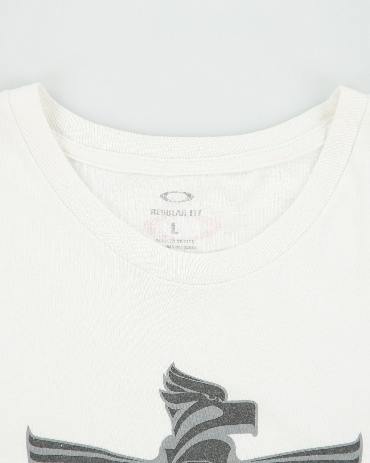 Vintage Oakley Vancouver Olympics Totem Heavyweight Regular Fit Crewneck T-Shirt - L