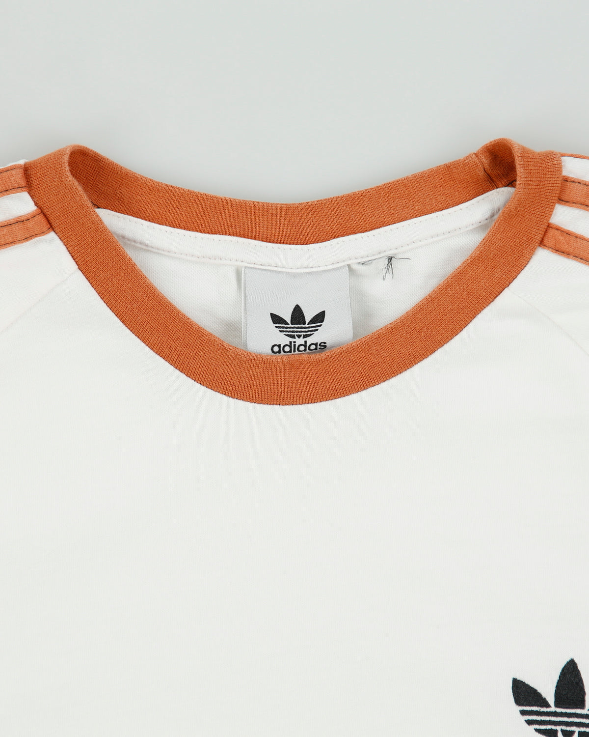 Vintage Adidas Originals Tan 3-Stripe Heavyweight Long Sleeve Crewneck T-Shirt - M