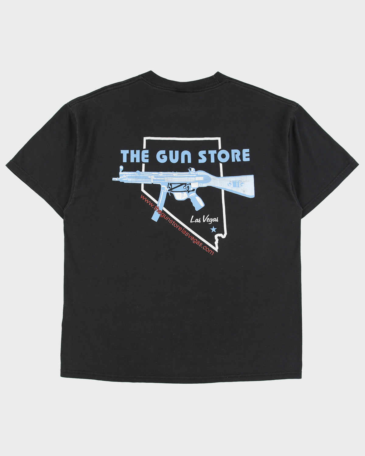 Vintage Y2K 00s The Gun Store Las Vegas Heavyweight Hanes Crewneck T-Shirt - L