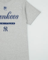 Vintage Y2K 00s Lee Sport N.Y Yankees MLB Heavyweight Crewneck T-Shirt - M