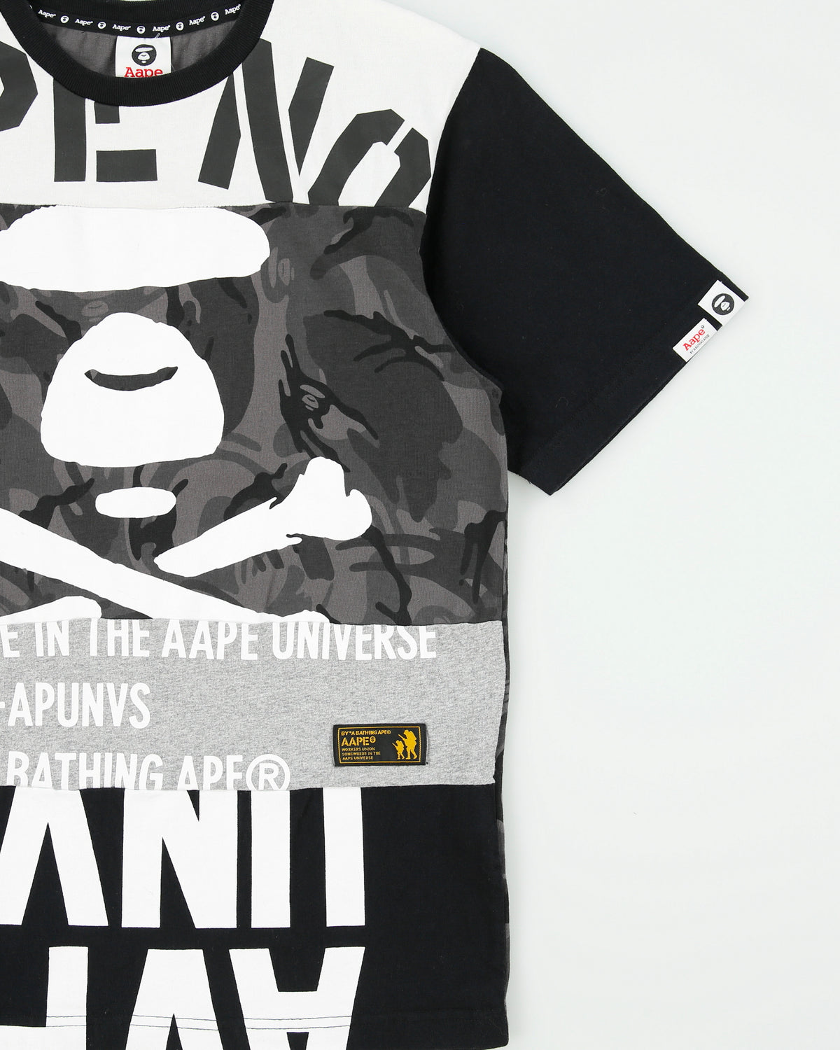Aape By A Bathing Ape Heavyweight Stitch Split Camo Crossbones Crewneck T-Shirt - M