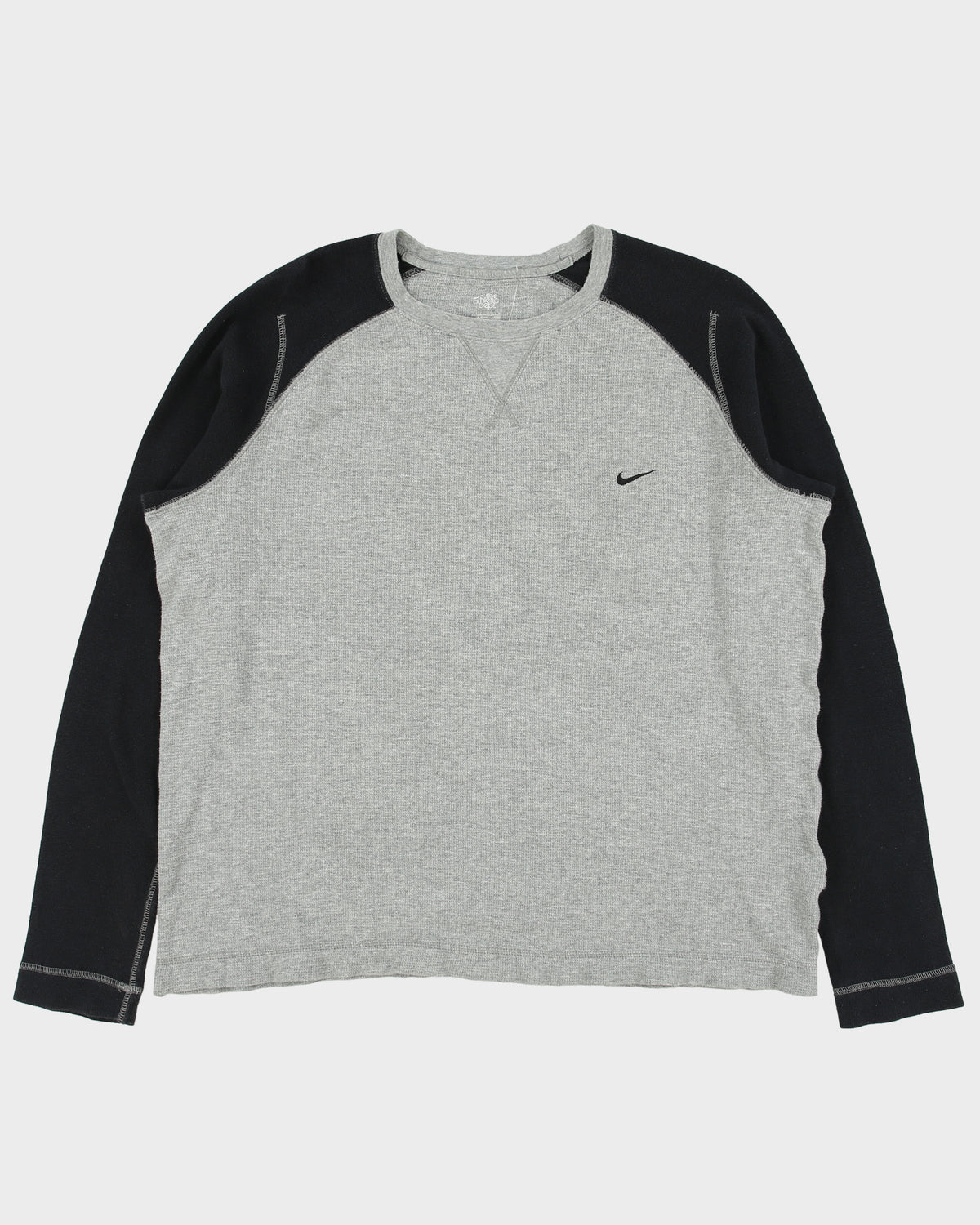 Vintage Y2K 00s Nike Ath Dept. Heavyweight Boxy Crewneck Long Sleeve Waffle T-Shirt - L