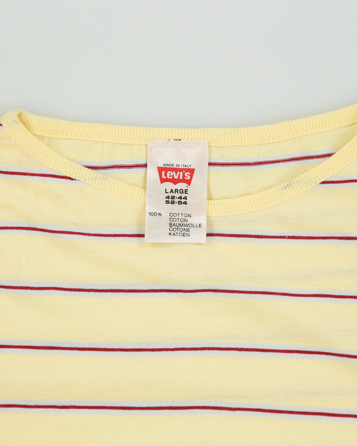 DS Vintage 1990' Levi's Red Batwing Made In Italy Striped Single Stitch Crewneck T-Shirt - L