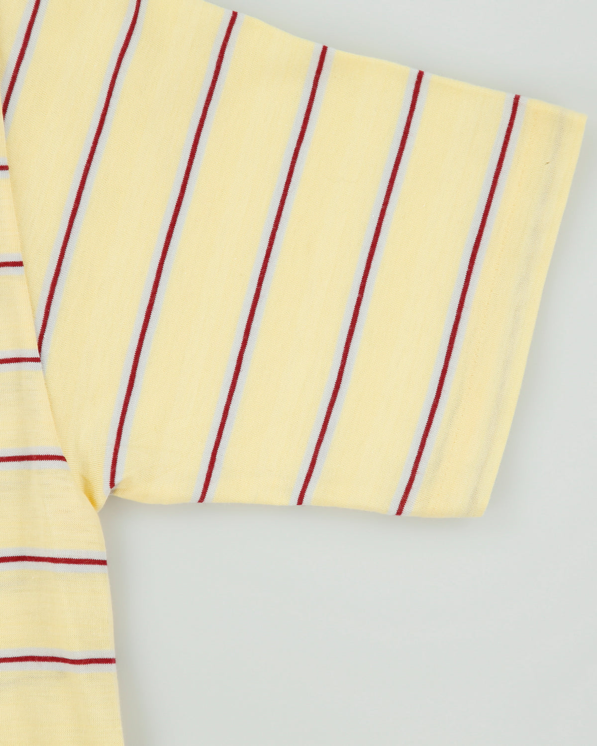 DS Vintage 1990' Levi's Red Batwing Made In Italy Striped Single Stitch Crewneck T-Shirt - L