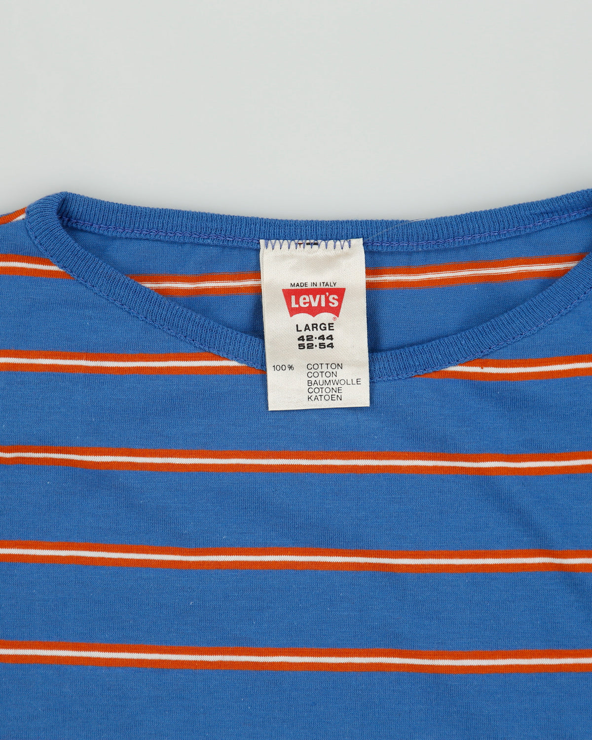 DS Vintage 1990' Levi's Red Batwing Made In Italy Striped Single Stitch Crewneck T-Shirt - L