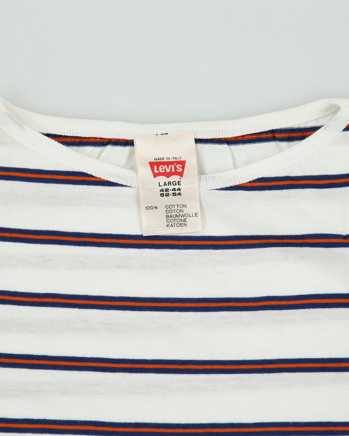 DS Vintage 1990' Levi's Red Batwing Made In Italy Striped Single Stitch Crewneck T-Shirt - L