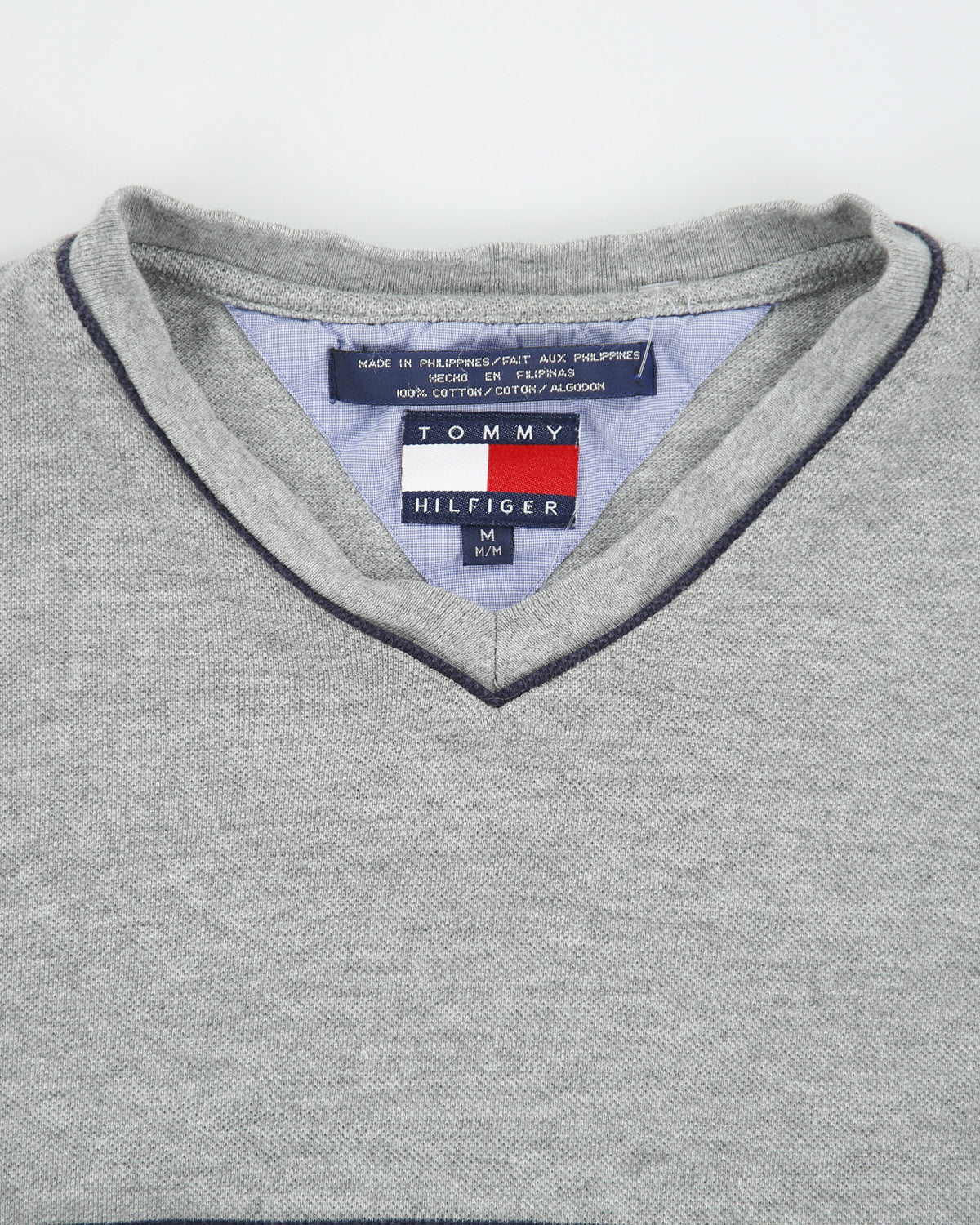 Vintage Y2K 00s Tommy Hilfiger Marl Grey Heavyweight Embroidered V-Neck T-Shirt - M