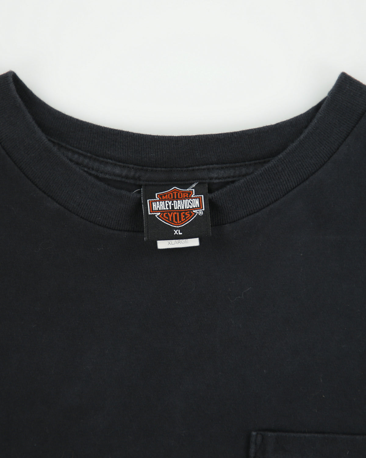 Vintage 2002 Y2K Harley Davidson Willie G Sturgis Black Hills Rally Heavyweight Holoubek Made In USA Crewneck Pocket T-Shirt - XL