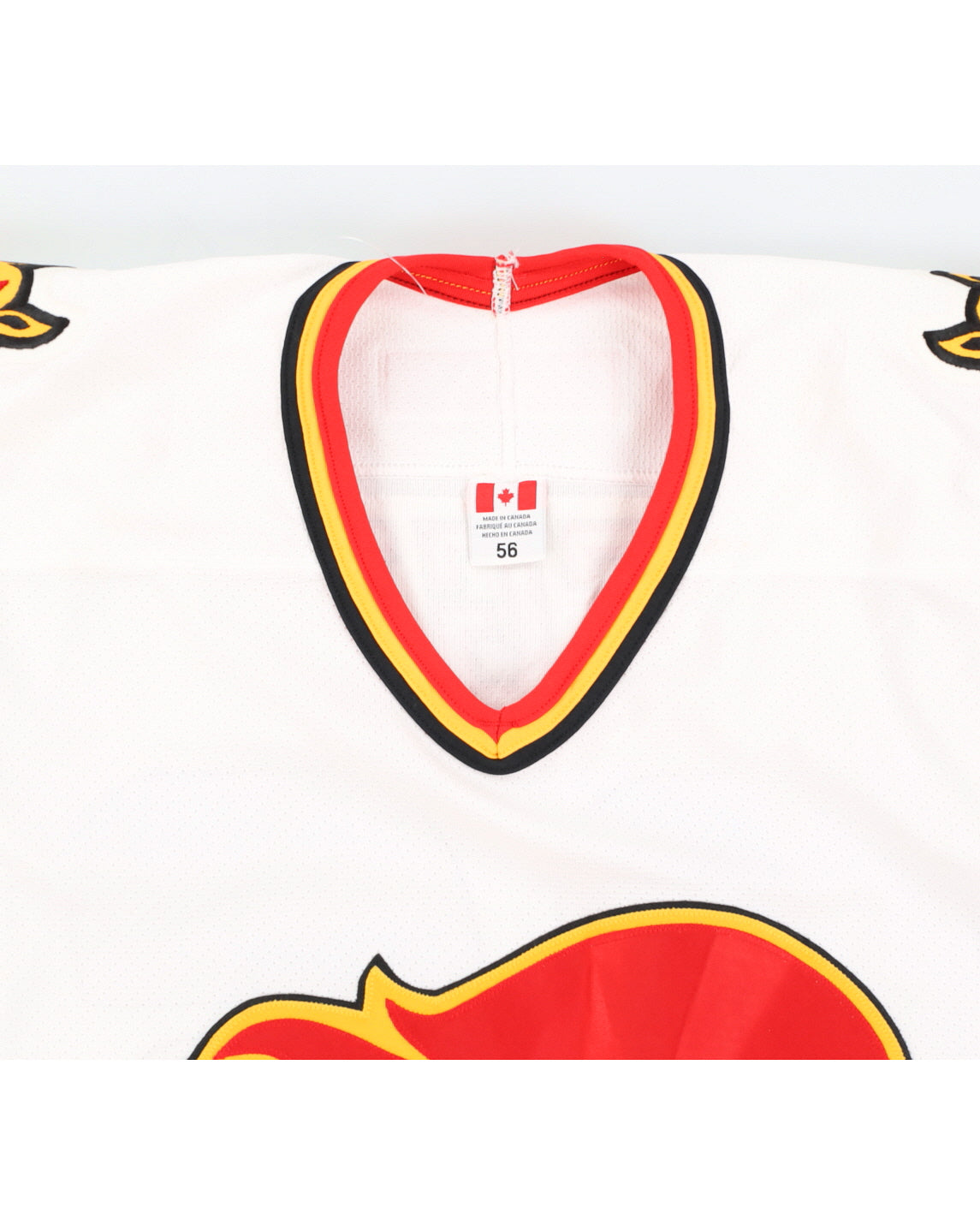 2000 NHL CCM Calgary Flames Steve Bégin #26 Signed White Jersey XXL