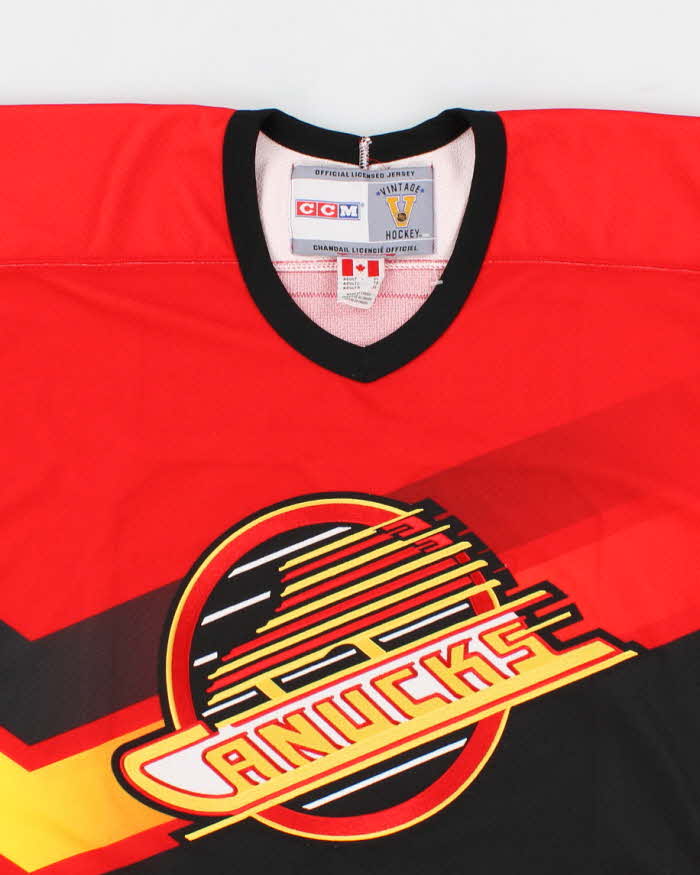 Men's Red NHL x Vancouver Canucks Sports Jersey - XL