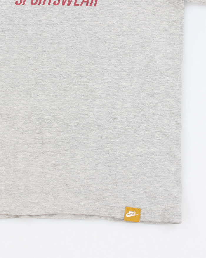 Vintage Nike Logo T-Shirt - M