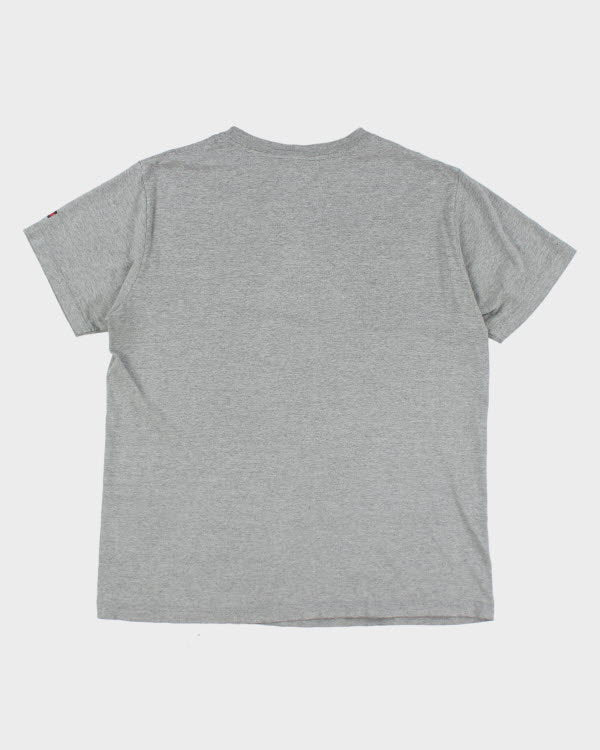 Vintage Y2K Tommy Hilfiger Logo T-Shirt - M