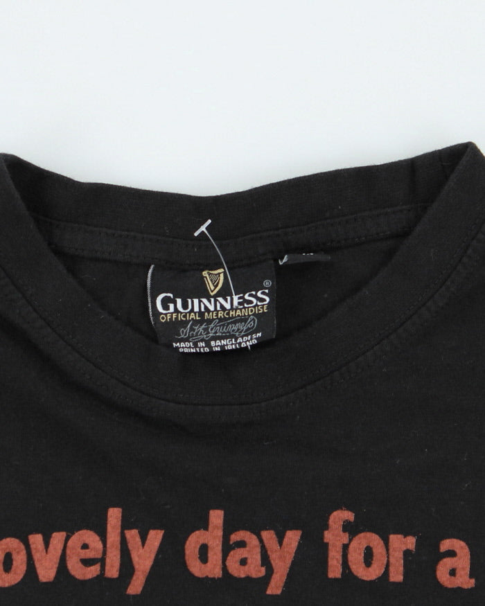 Vintage 2000's Guinness Toucan Graphic T-Shirt - L