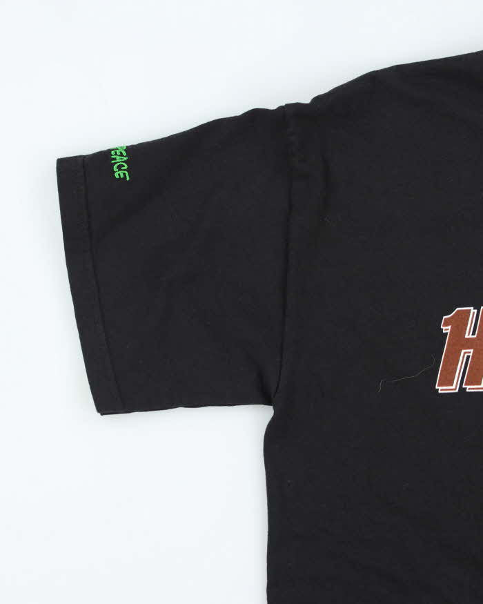 Vintage 2000's Hard Rock Cafe Chernobyl Graphic T-Shirt - M