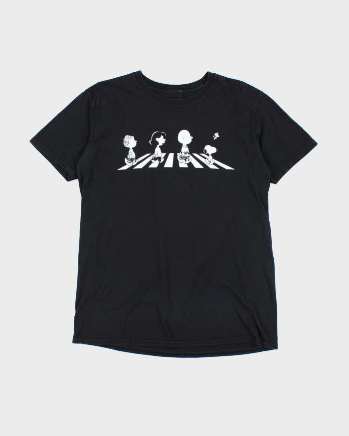Peanuts Snoopy Abbey Road Parody Graphic T-Shirt - L