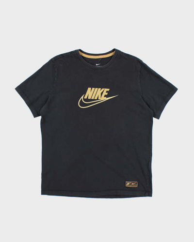 Nike Gold Centre Logo Swoosh Branded T-Shirt - L