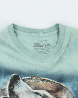 Vintage 2000's The Mountain Howling Wolf Graphic T-Shirt - M