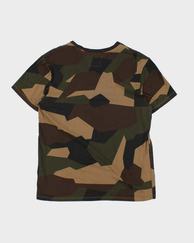 Vintage Guess Jeans Camouflage Spell Out Graphic T-Shirt - L