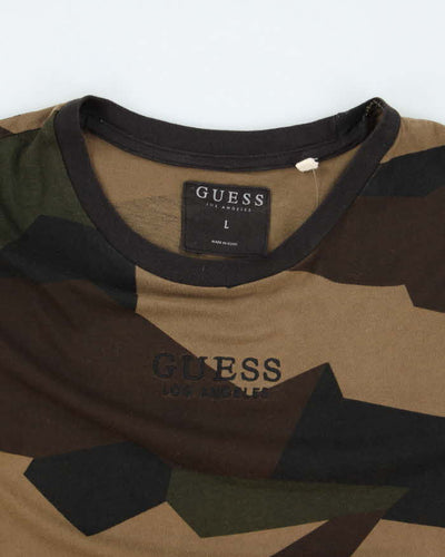 Vintage Guess Jeans Camouflage Spell Out Graphic T-Shirt - L