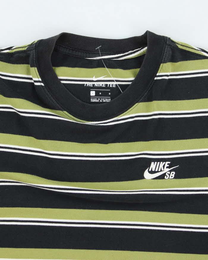 Nike SB Skateboarding Striped Lightweight T-Shirt - L