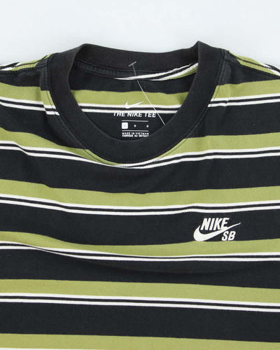 Nike SB Skateboarding Striped Lightweight T-Shirt - L