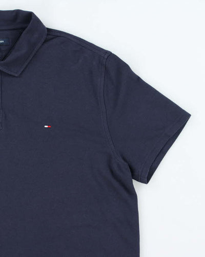 Vintage 2000's Tommy Hilfiger Small Flag Polo Shirt - L