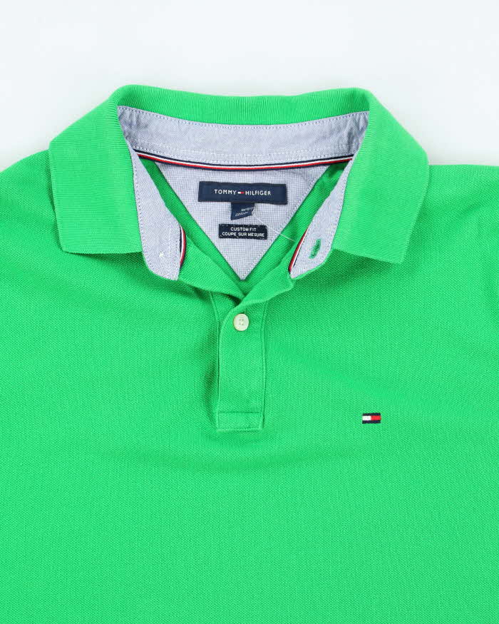 Vintage 2000's Tommy Hilfiger Small Flag Polo Shirt - L